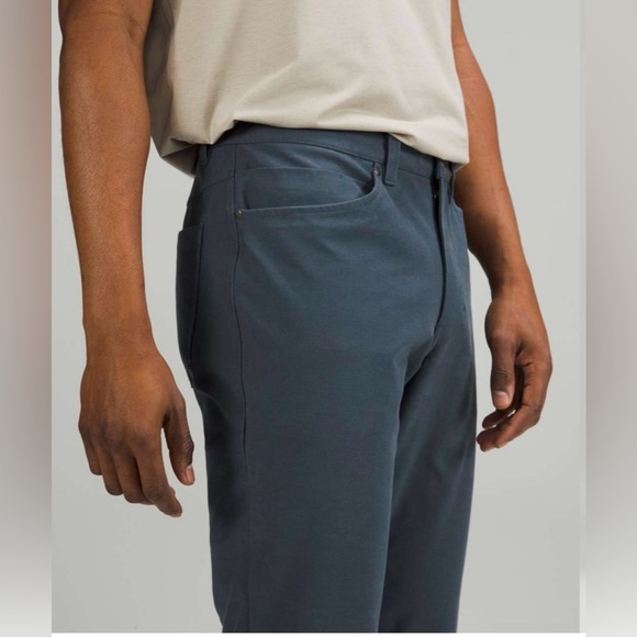 Lululemon ABC Slim Fit Pant 32" Utilitech Size 28 - Picture 3 of 10